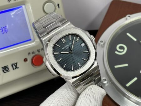 3KF Patek Philippe Nautilus 5711 Blue Super Clone 324 with SW Dial and Hands with Original Box - Image 2